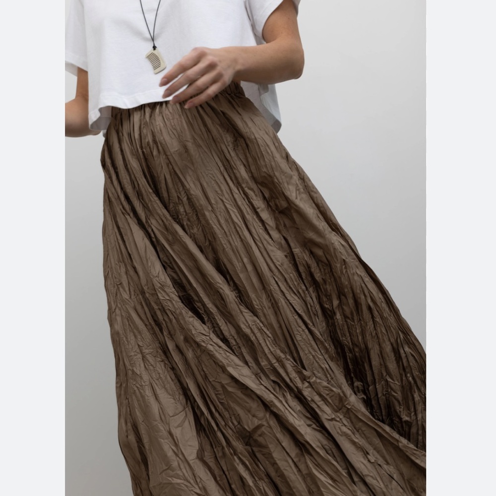 Avenue Brown Crinkle Midi Skirt